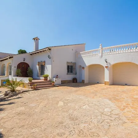 Abahana Villas Rustika Κάλπε